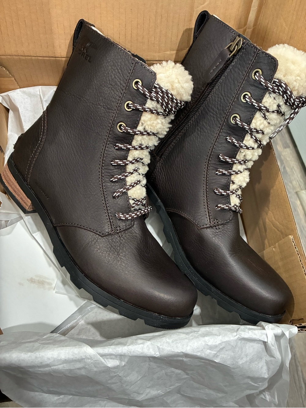 NIB - Women’s Brown Lace-Up Faux-Shearling Winter Boot